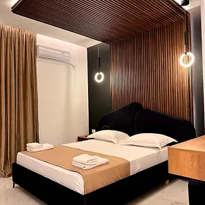 Apartment Apartments Oda Hotel, Velipoje