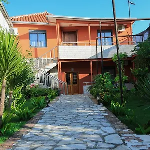 Сasa de vacaciones Kaloshi, Krujë