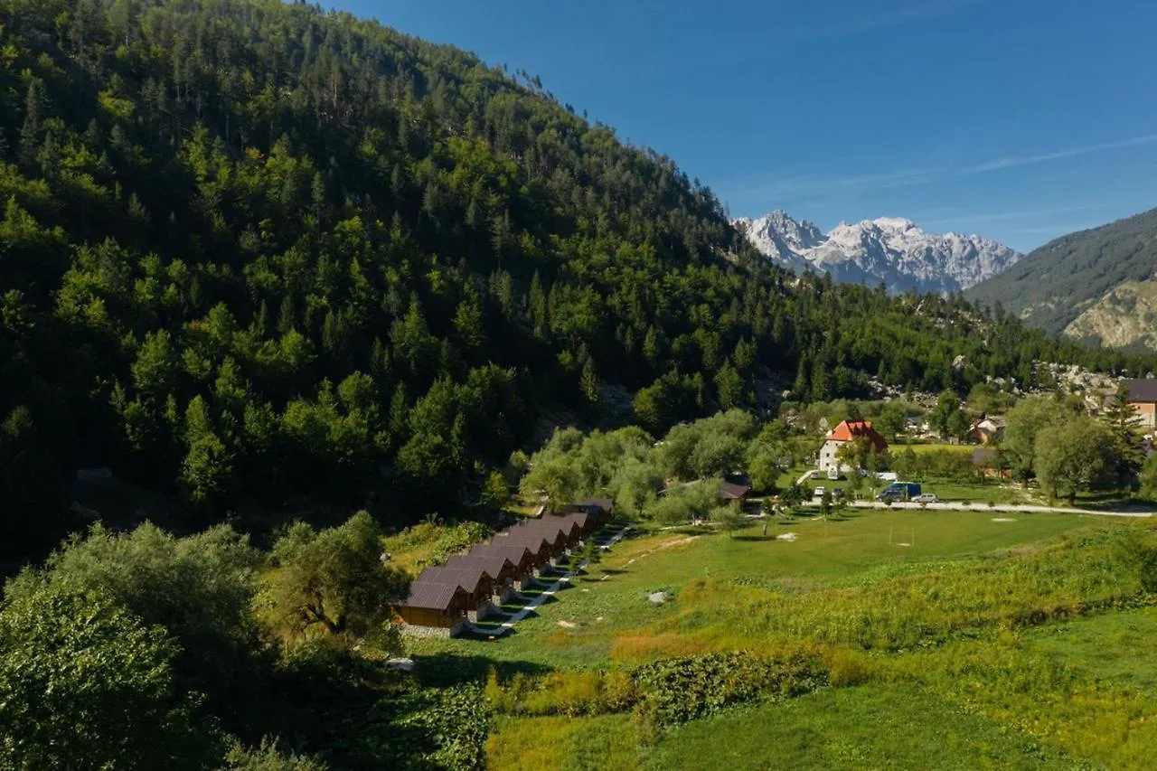 Villas Jezerca Valbona Albanien